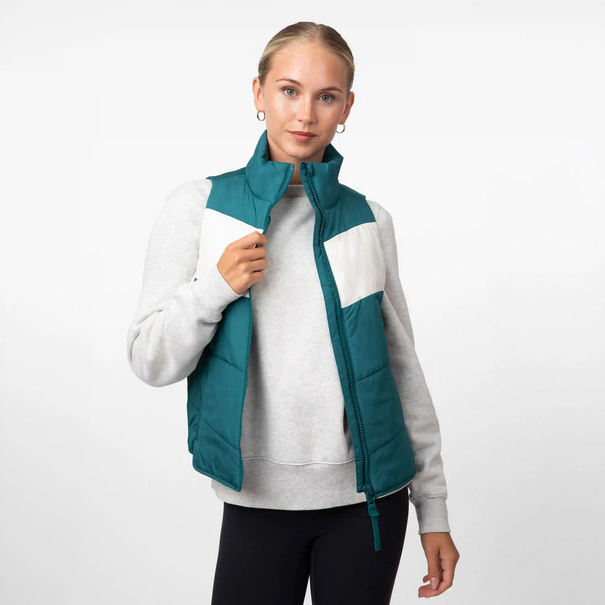 Cisco Insulated Vest | The Sunset Block - Midnight Green/Ivory