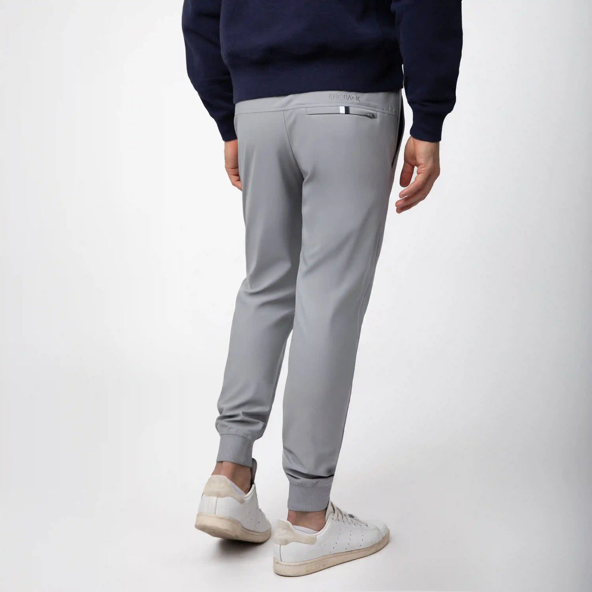 Delta Performance Jogger | Solid - Stainless Steel