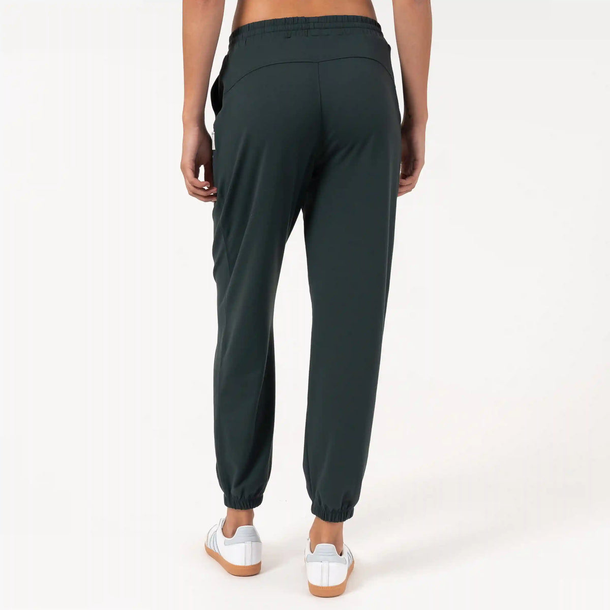 Tempo Ease Jogger | Solid - Ponderosa Green