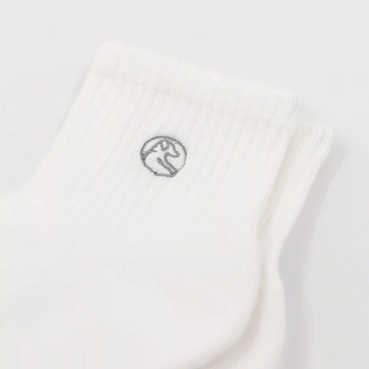 Stratus Performance Half Crew Socks | Solid - White - Thunder Grey