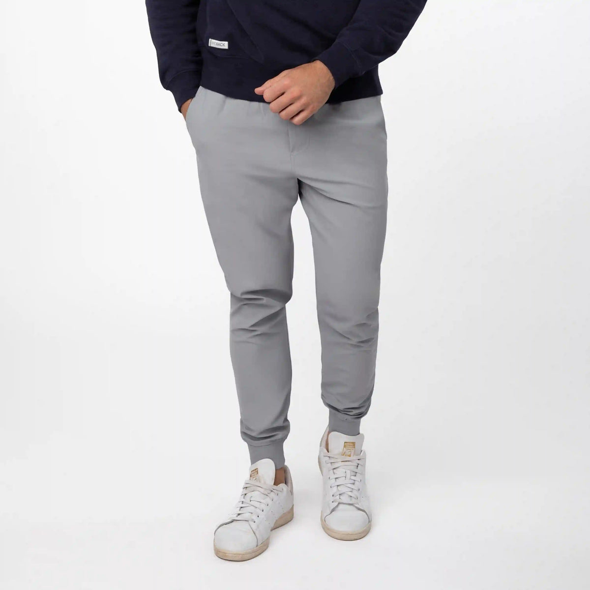 Delta Performance Jogger | Solid - Stainless Steel