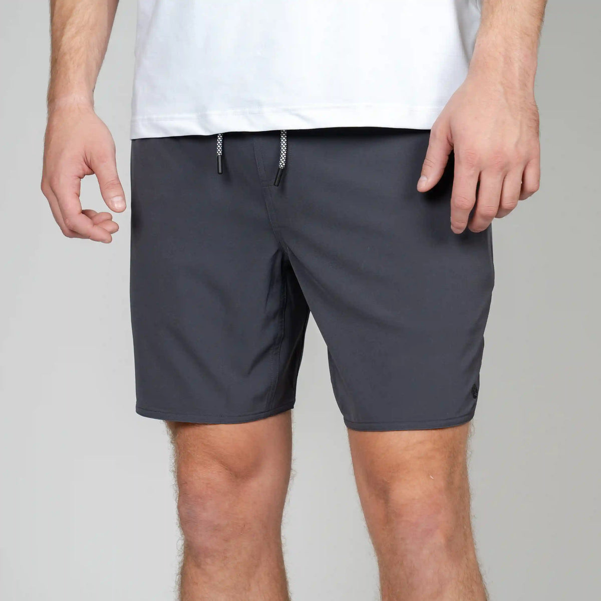 Grit Gym Short - 7" | Solid - Graphite Grey