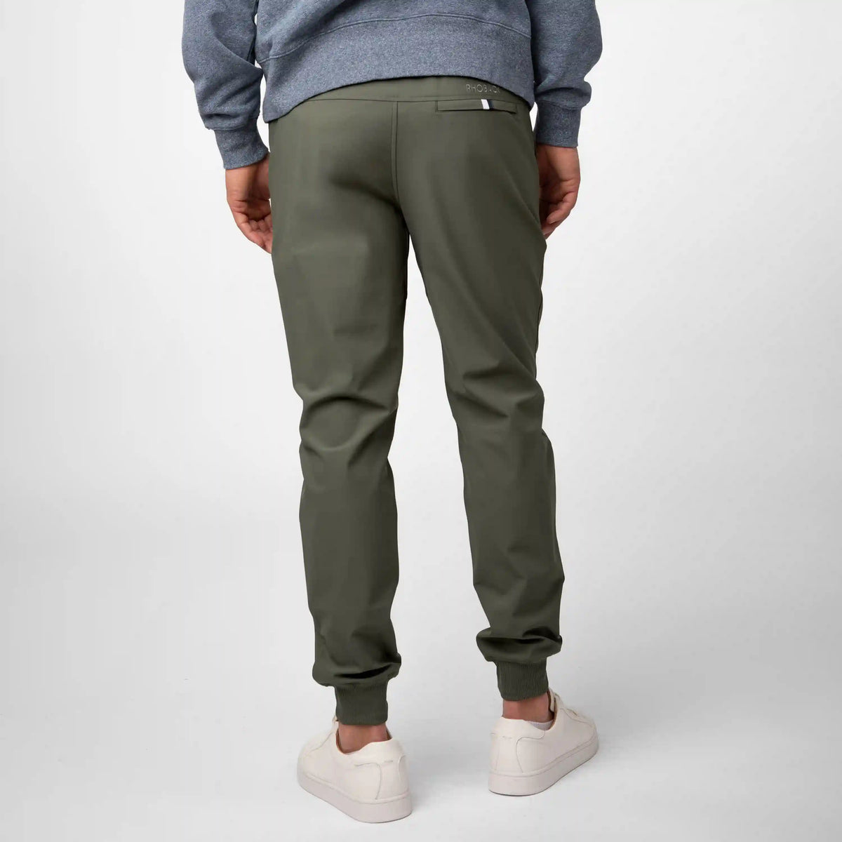 Delta Performance Jogger | Solid - Moss Green