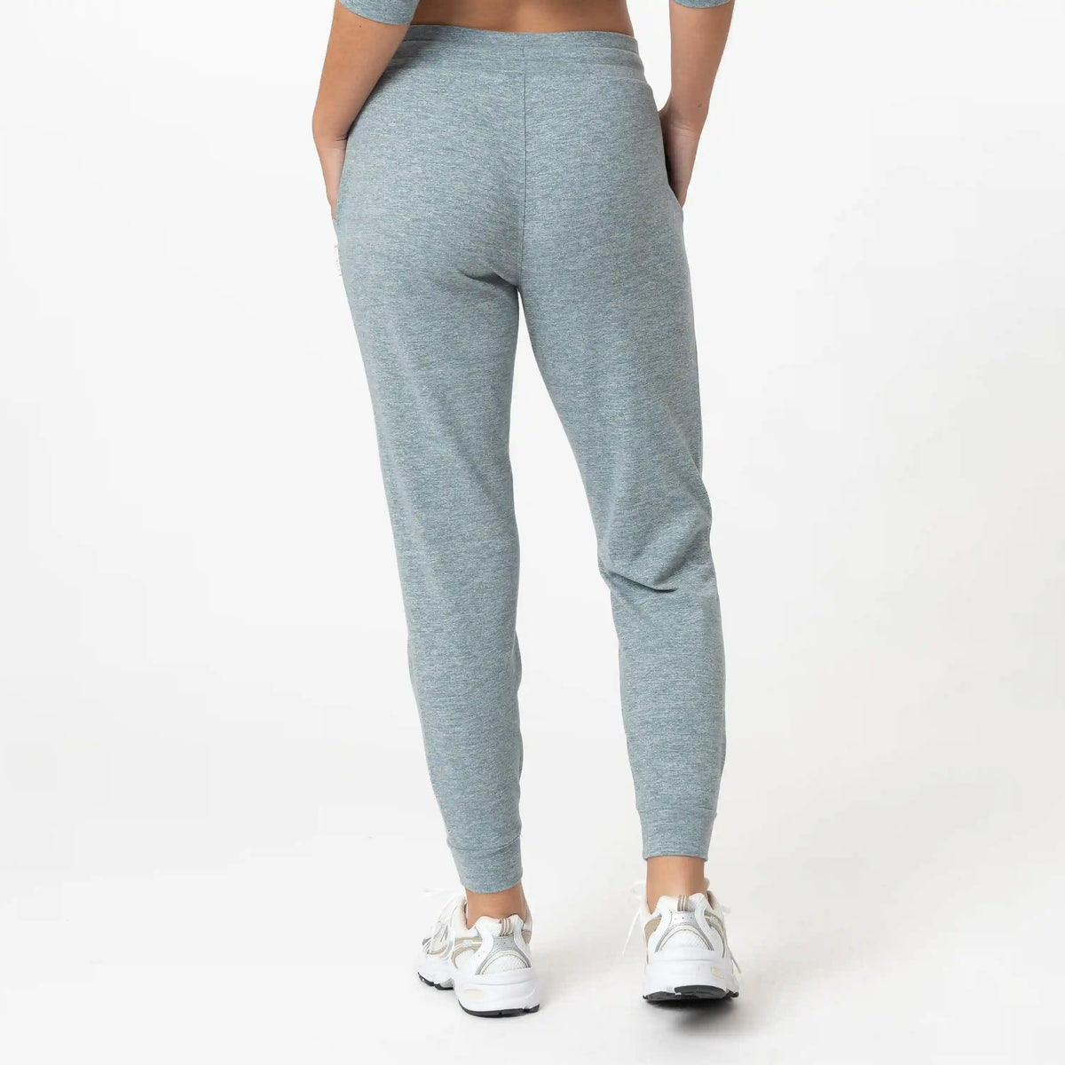 Tempo Performance Jogger | Heather - Jungle Green/White