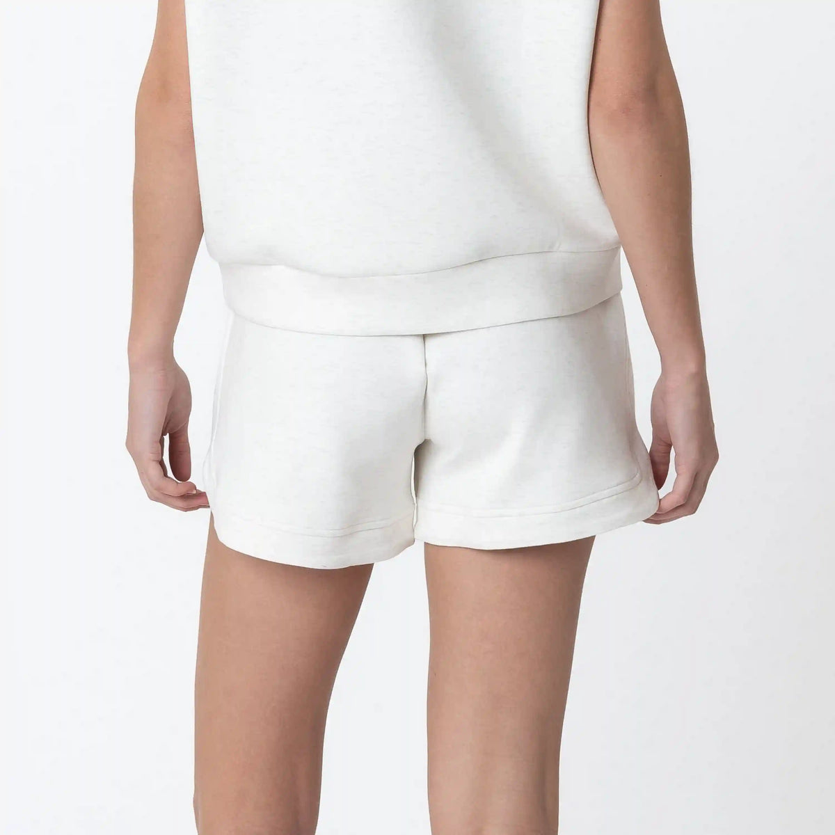 Aspire High-Rise Short | Heather - Parchment White