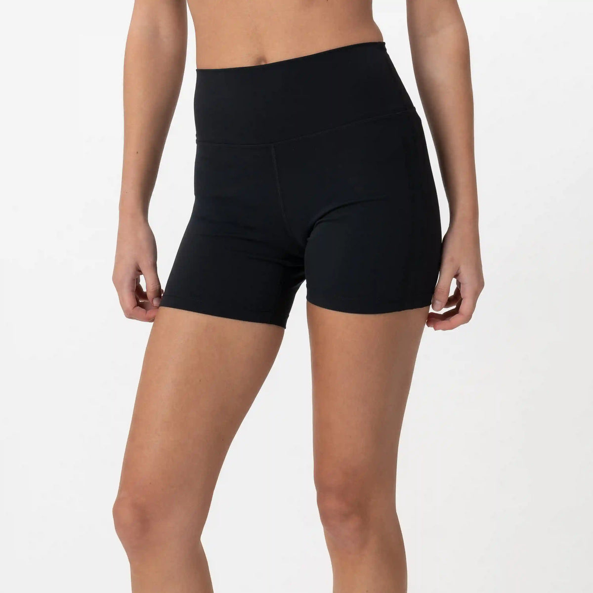 Vista Biker Short | Solid - Midnight Black